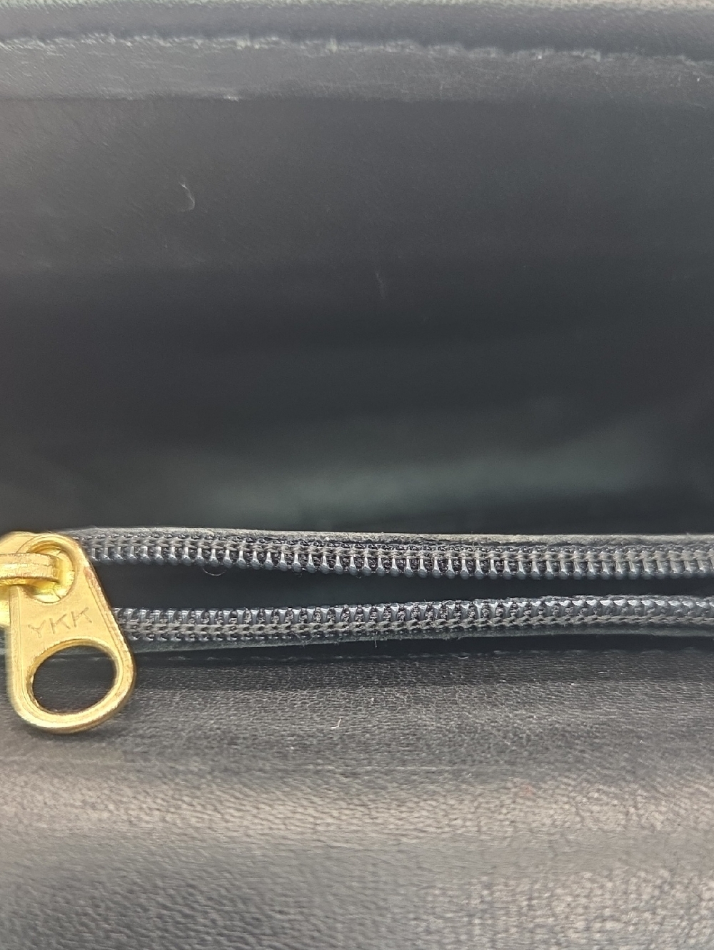 Coach Vintage Black Leather Multifunction Pouch Wallet with Gold Keychain #7219 - Picture 8 of 16